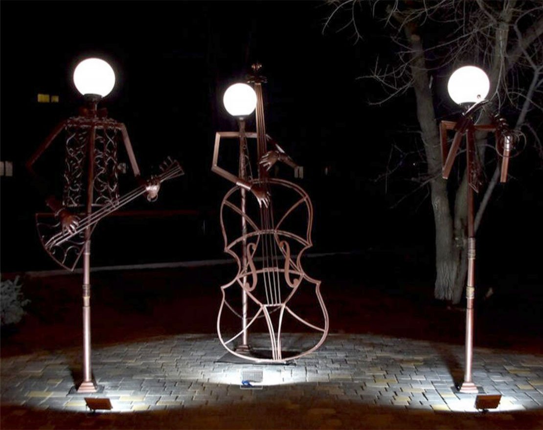 Фигура из металла TORUDA «Фонарный столб с трубой» 02 - вид 3